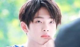 娱乐吃瓜君异瞳,娱乐吃瓜君的神秘异瞳之谜