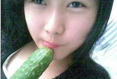 美女免费吃瓜套路,揭秘网络新潮流背后的秘密